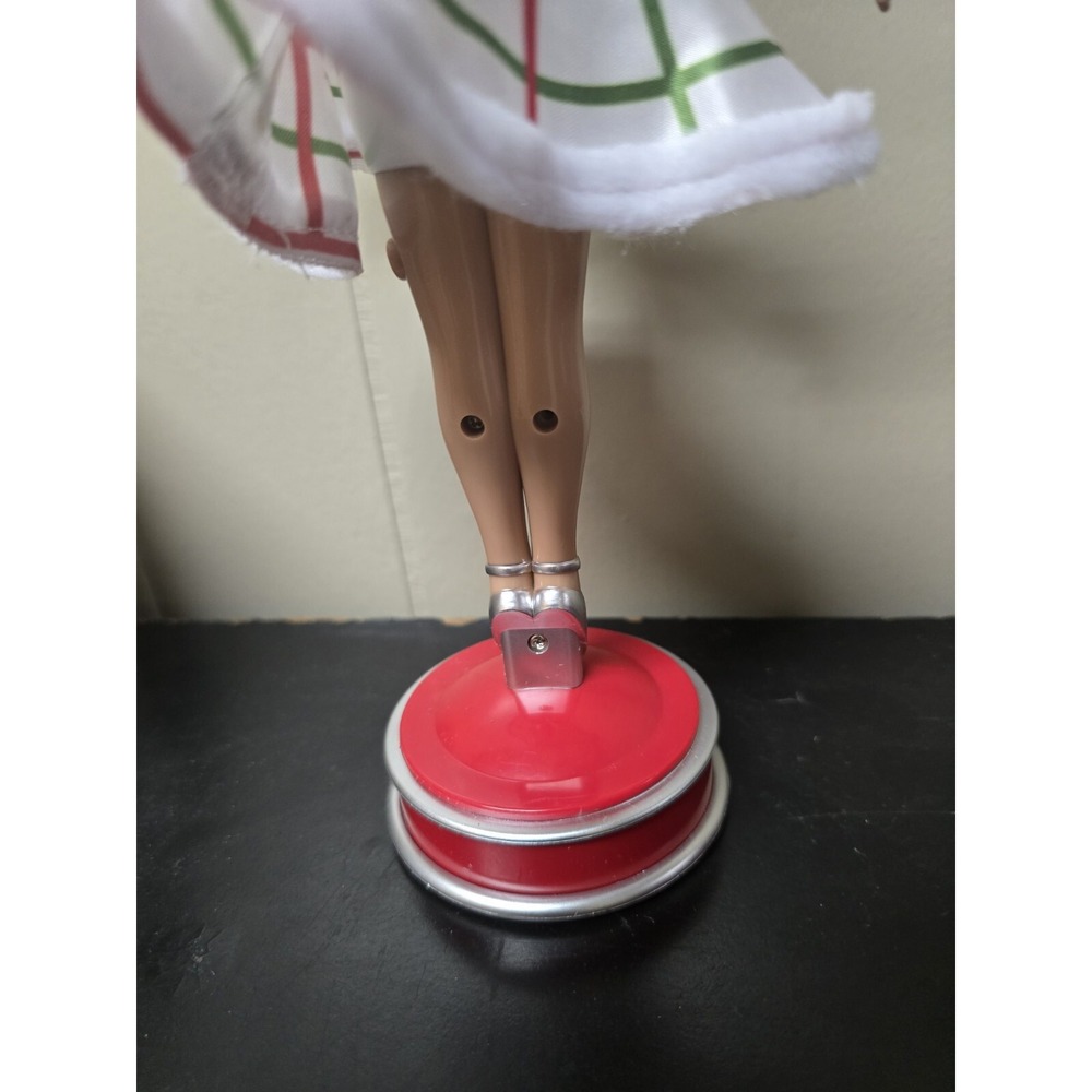 Radio City Rockettes 10" Christmas Spinner Action Figure Battery Operated - Picture 9 of 15